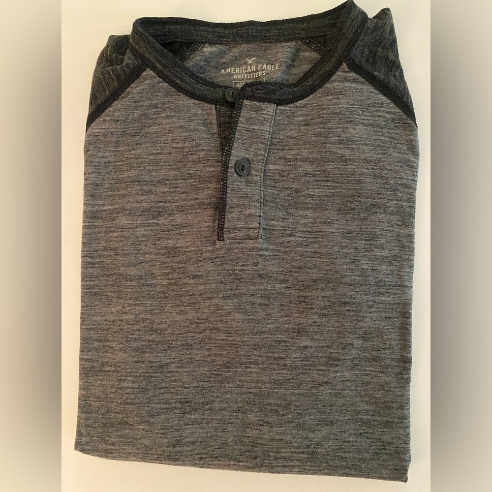 American Eagle Men’s Henley T-Shirt